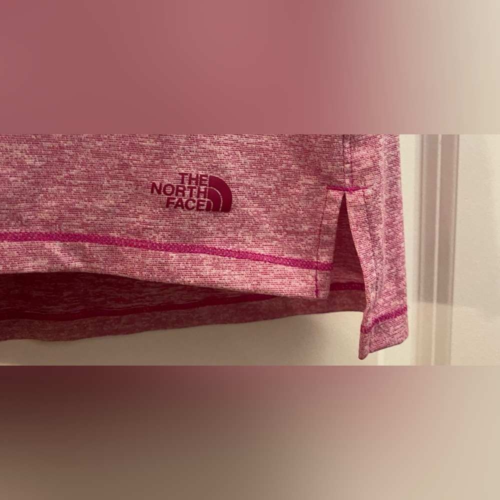 The North Face T-Shirt Short Sleeve Tee Pink Dri-Fit Sz XL Gently Used Condition - Picture 3 of 6